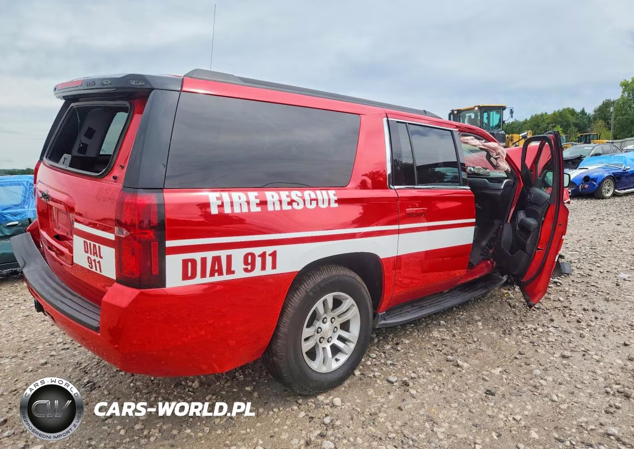2019 Chevrolet Suburban K1500 VIN:1GNSKKEC8KR148016 - 3