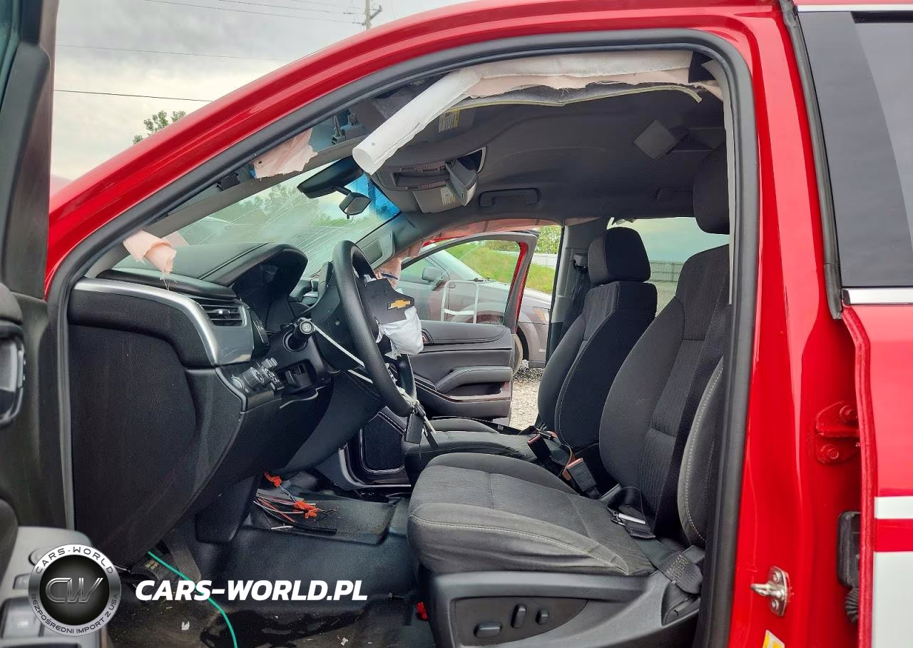 2019 Chevrolet Suburban K1500 VIN:1GNSKKEC8KR148016 - 7