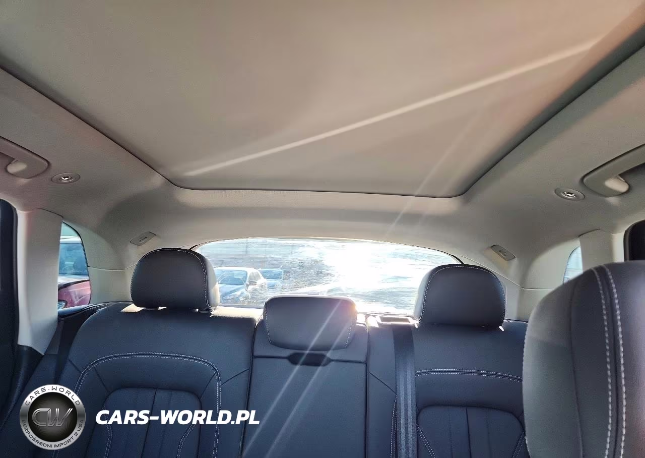 2022 Audi Q5 Premium Plus 45 VIN:WA1EAAFY2N2028281 - 10