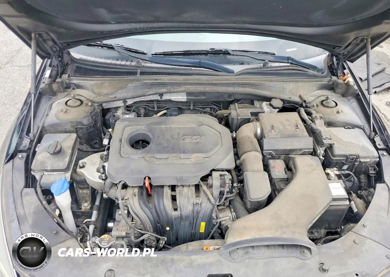 2020 Kia Optima S VIN:5XXGT4L36LG403079 - 11