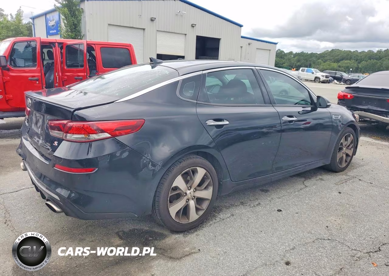 2020 Kia Optima S VIN:5XXGT4L36LG403079 - 3