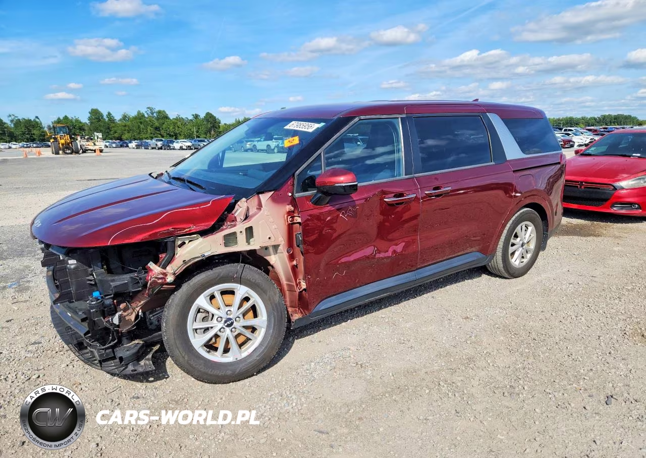 2024 Kia Carnival Lx