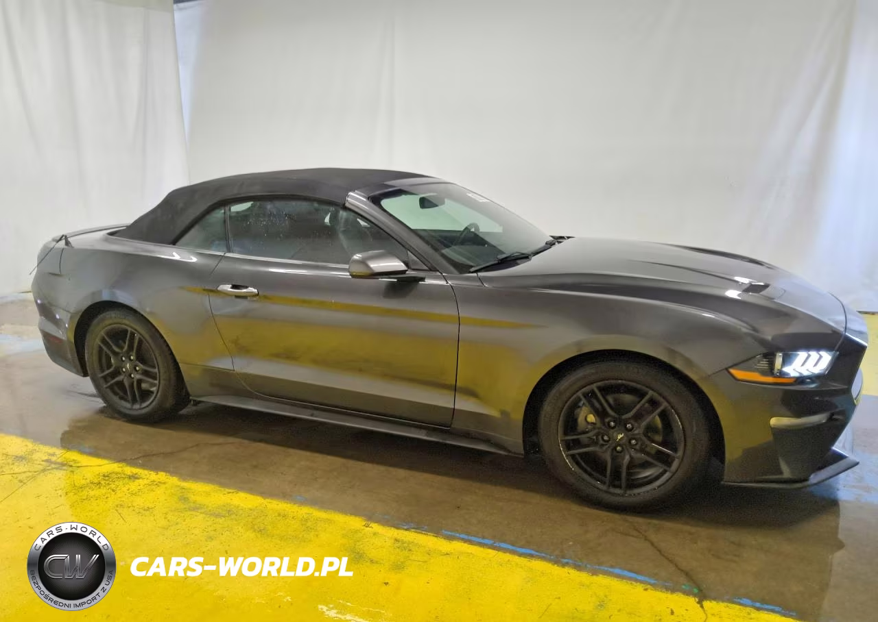 2018 Ford Mustang VIN:1FATP8UHXJ5155432 - 4