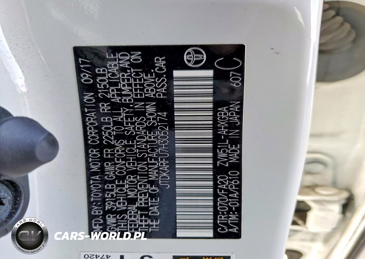 2017 Toyota Prius Three VIN:JTDKARFU7H3052174 - 13