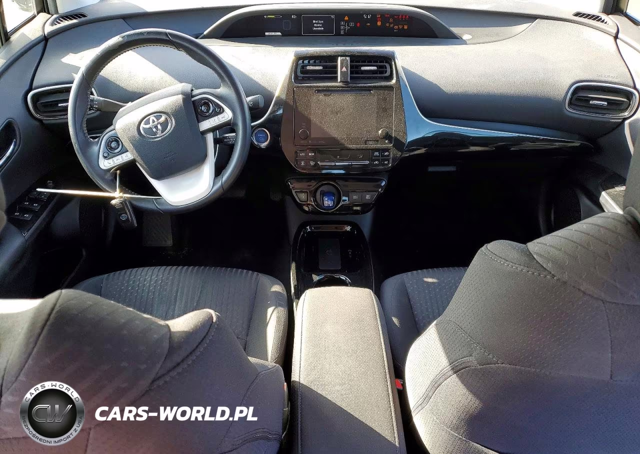 2017 Toyota Prius Three VIN:JTDKARFU7H3052174 - 8