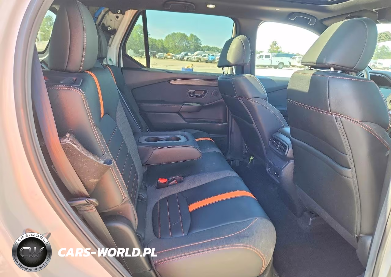 2026 Honda Passport Trail Sport VIN:5FNYF9H57TB000086 - 11