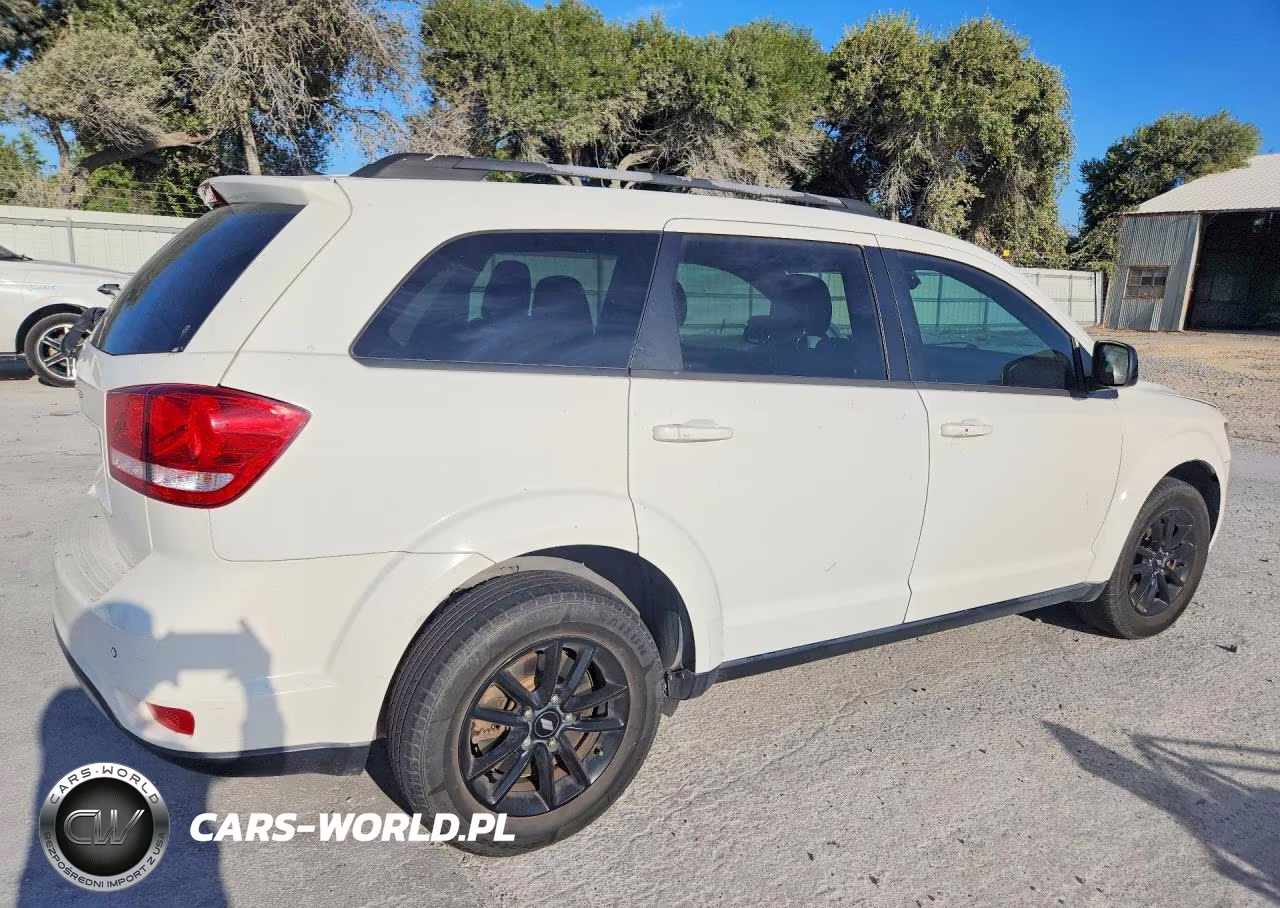 2019 Dodge Journey Se VIN:3C4PDCBB7KT863550 - 3