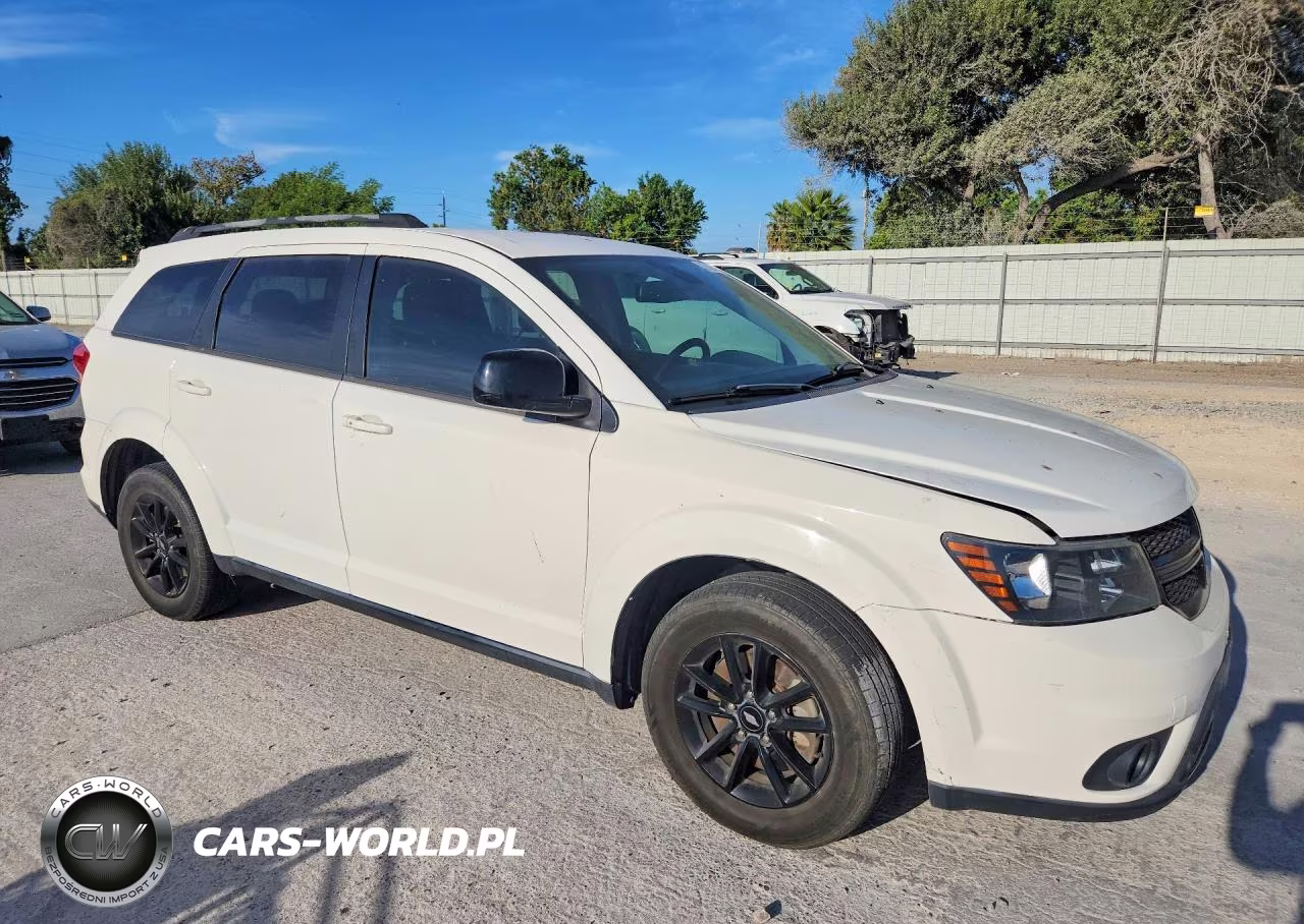 2019 Dodge Journey Se VIN:3C4PDCBB7KT863550 - 4
