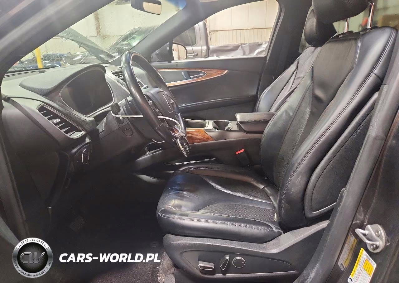 2019 Lincoln Nautilus Select VIN:2LMPJ8K97KBL24165 - 7