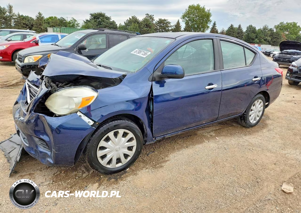 2012 Nissan Versa 1.6 S