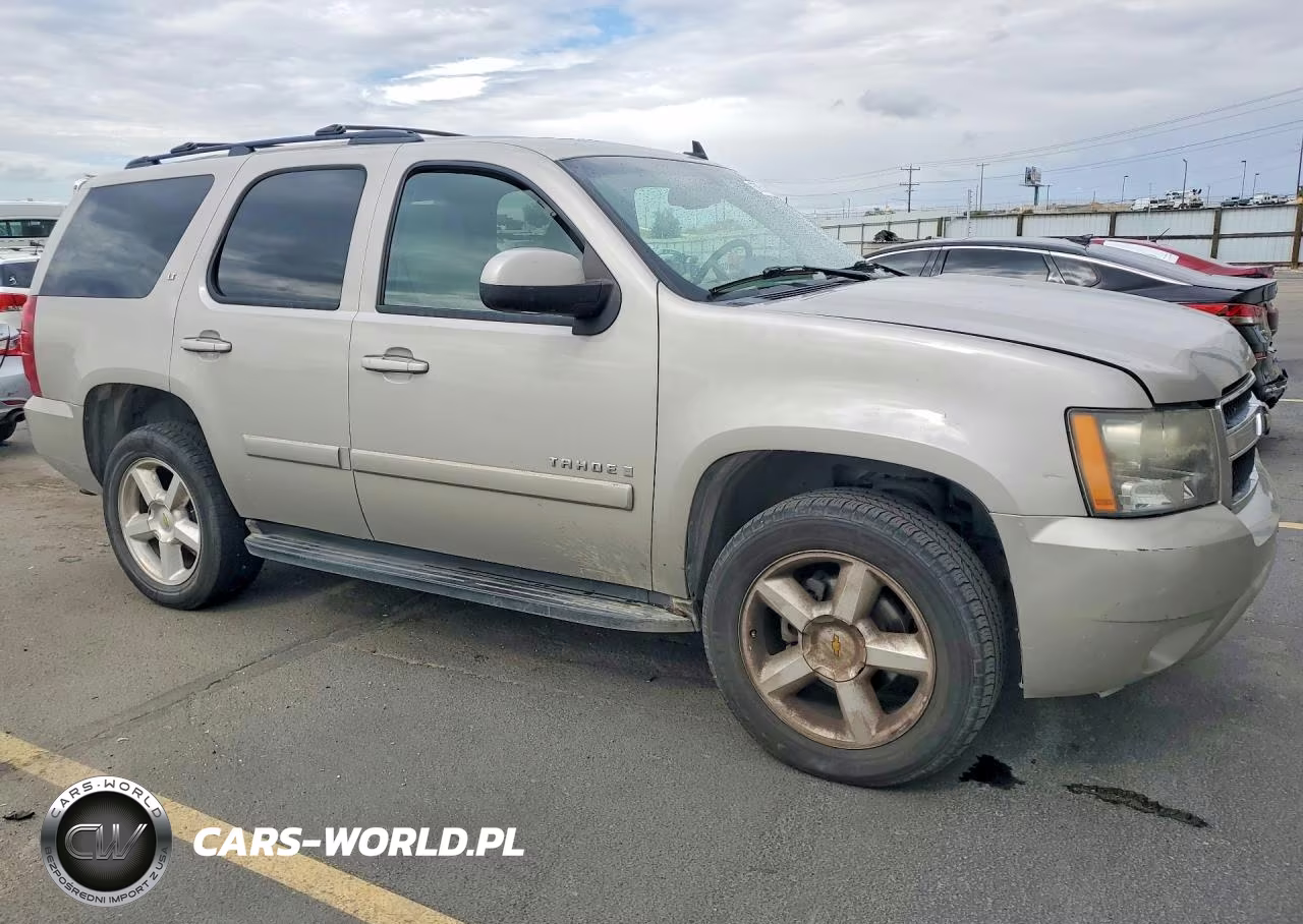 2007 Chevrolet Tahoe K1500 VIN:1GNFK13037J404525 - 4