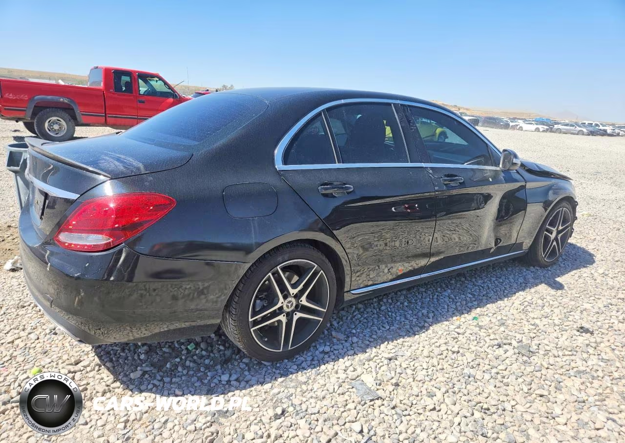 2017 Mercedes-Benz C 300 VIN:55SWF4JB0HU188692 - 3