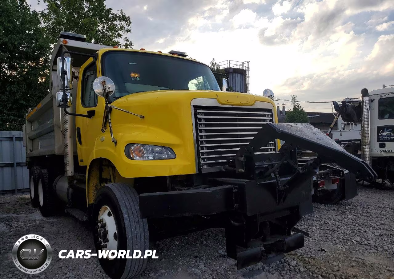 2011 Freightliner Business Class M2 Dump Truck VIN:1FVHC3BS1BHAY6487 - 4