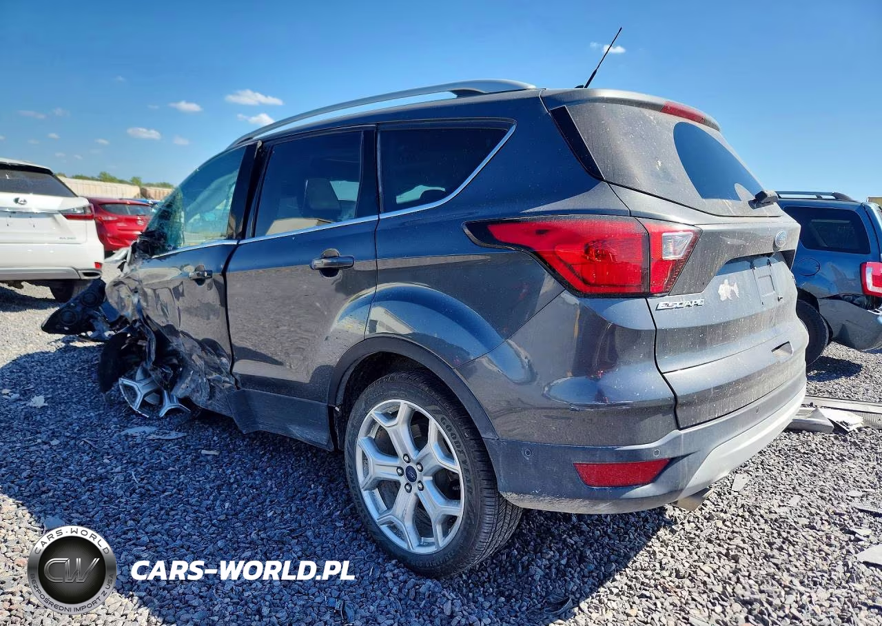 2019 Ford Escape Titanium VIN:1FMCU0J94KUB58475 - 2