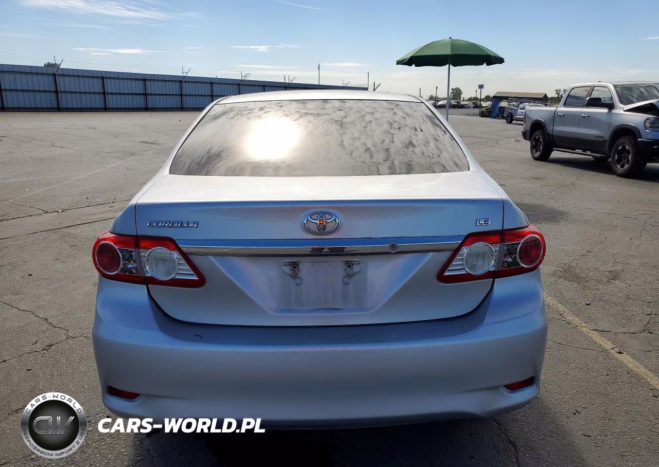 2013 Toyota Corolla Le VIN:2T1BU4EE9DC944206 - 6