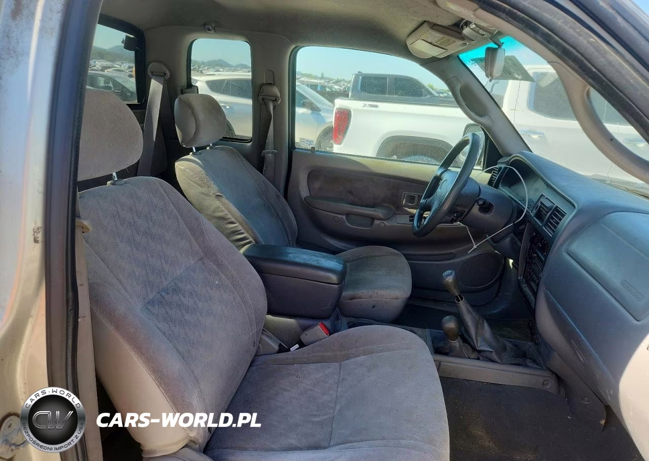 2003 Toyota Tacoma V6 VIN:5TEWN72N03Z248797 - 10