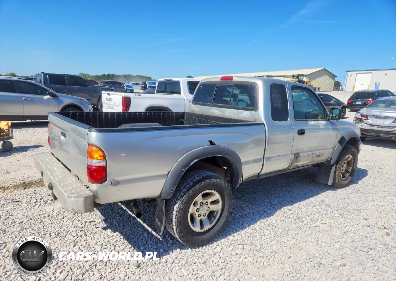 2003 Toyota Tacoma V6 VIN:5TEWN72N03Z248797 - 3