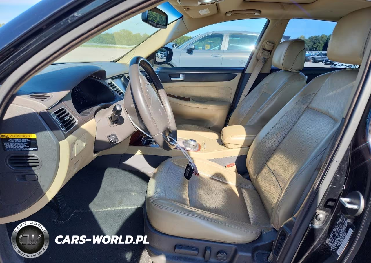 2013 Hyundai Genesis 3.8L VIN:KMHGC4DD1DU245927 - 7