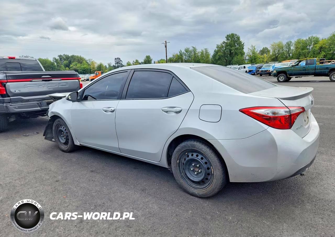 2015 Toyota Corolla S VIN:5YFBURHE4FP286418 - 2