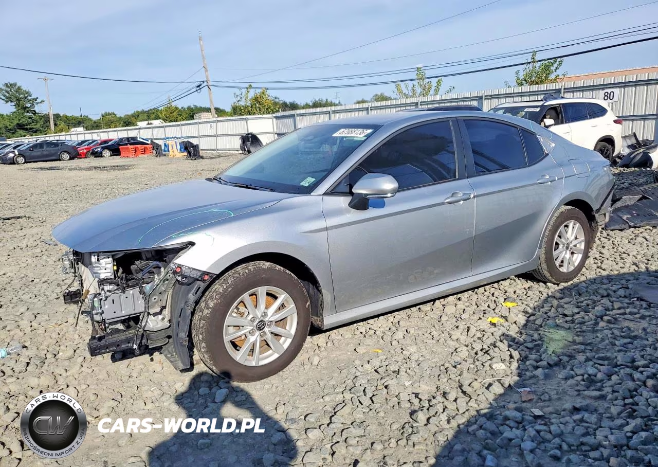 2026 Toyota Camry Le VIN:4T1DBADK8TU542551 - 1