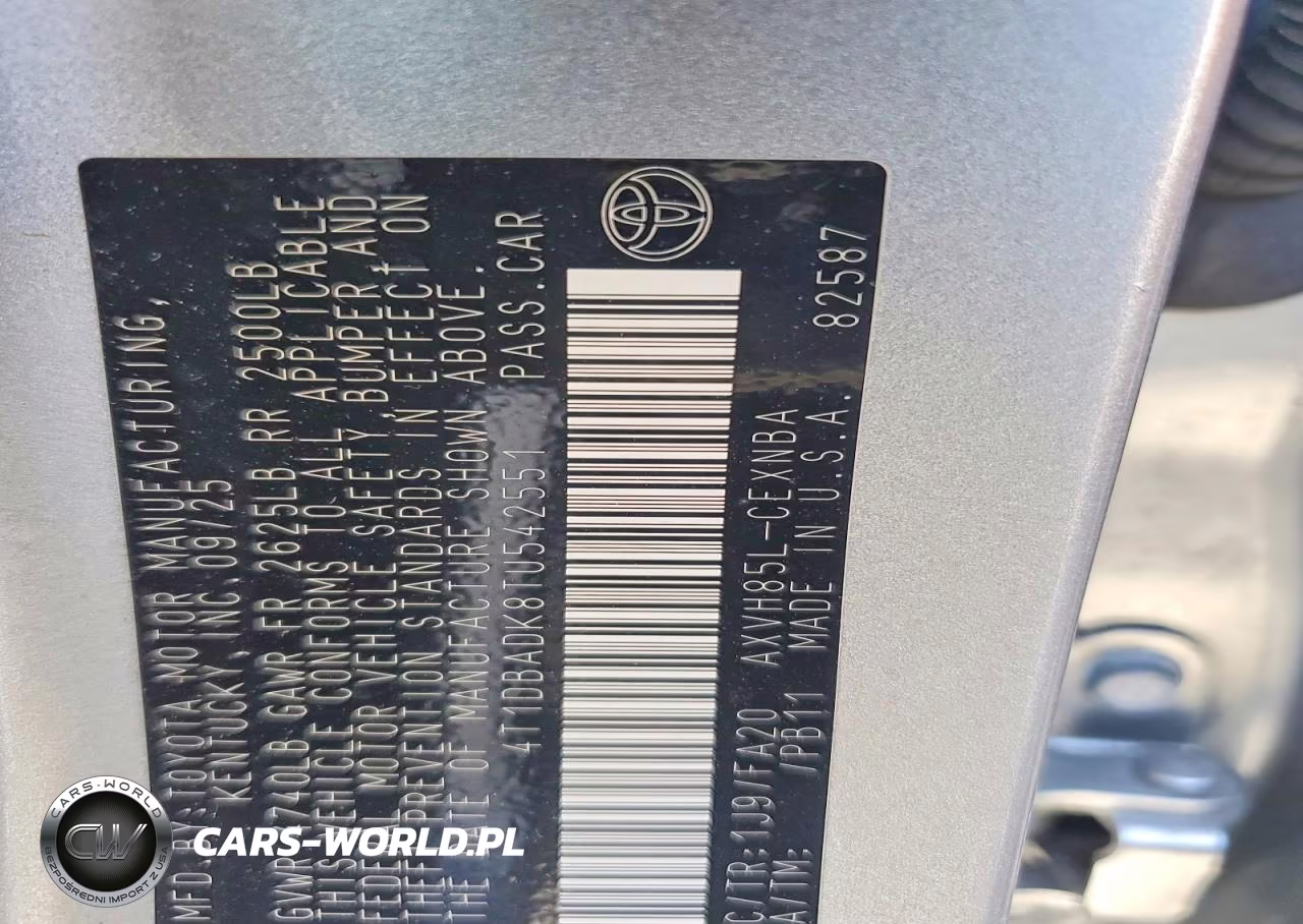 2026 Toyota Camry Le VIN:4T1DBADK8TU542551 - 12