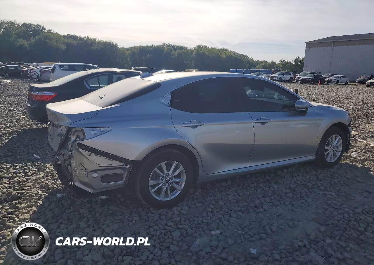 2026 Toyota Camry Le VIN:4T1DBADK8TU542551 - 3
