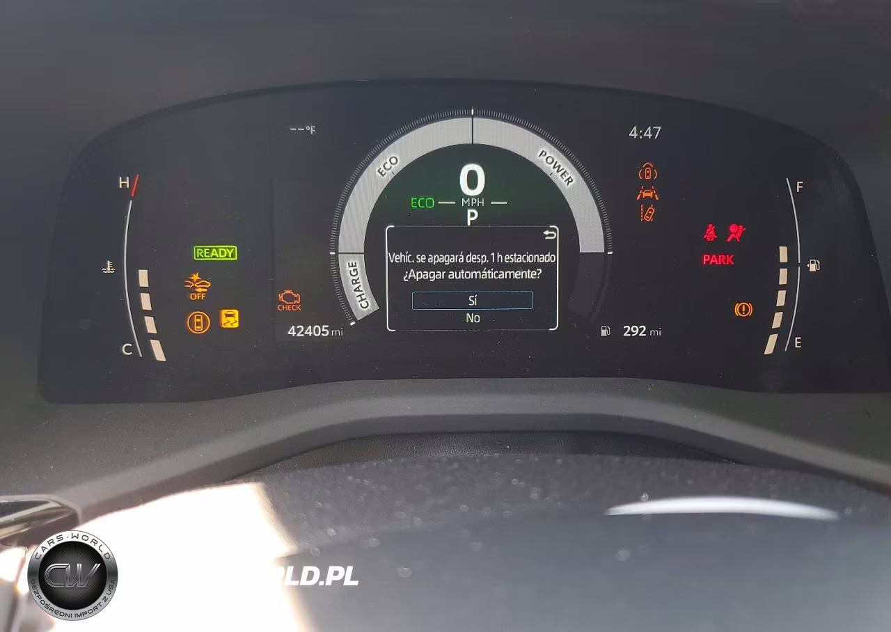 2026 Toyota Camry Le VIN:4T1DBADK8TU542551 - 9