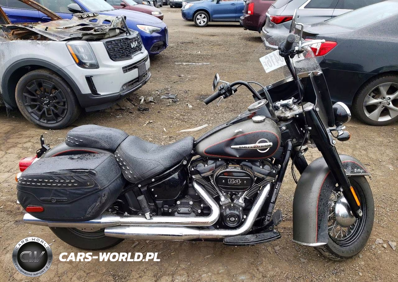 2018 Harley-Davidson Flhcs Heritage Classic 114