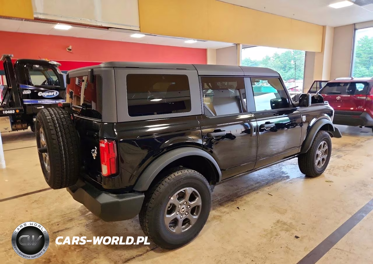 2026 Ford Bronco Big Bend VIN:1FMDE7BH0TLA54282 - 3
