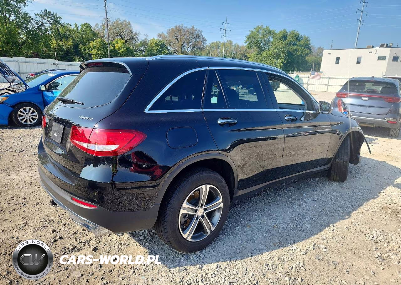 2017 Mercedes-Benz Glc 300 4Matic VIN:WDC0G4KB8HF174290 - 3