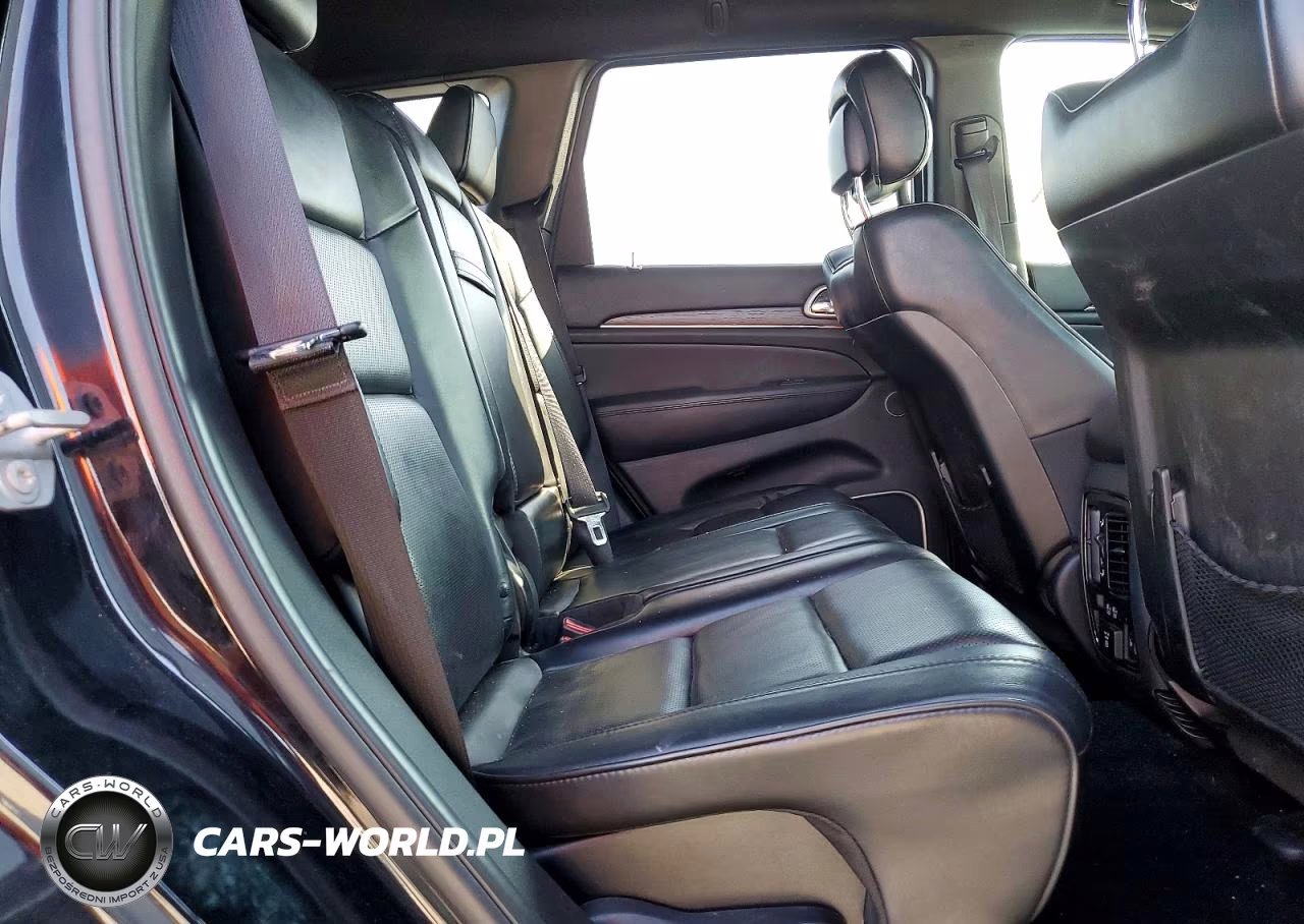2018 Jeep Grand Cherokee Overland VIN:1C4RJECG7JC327277 - 11