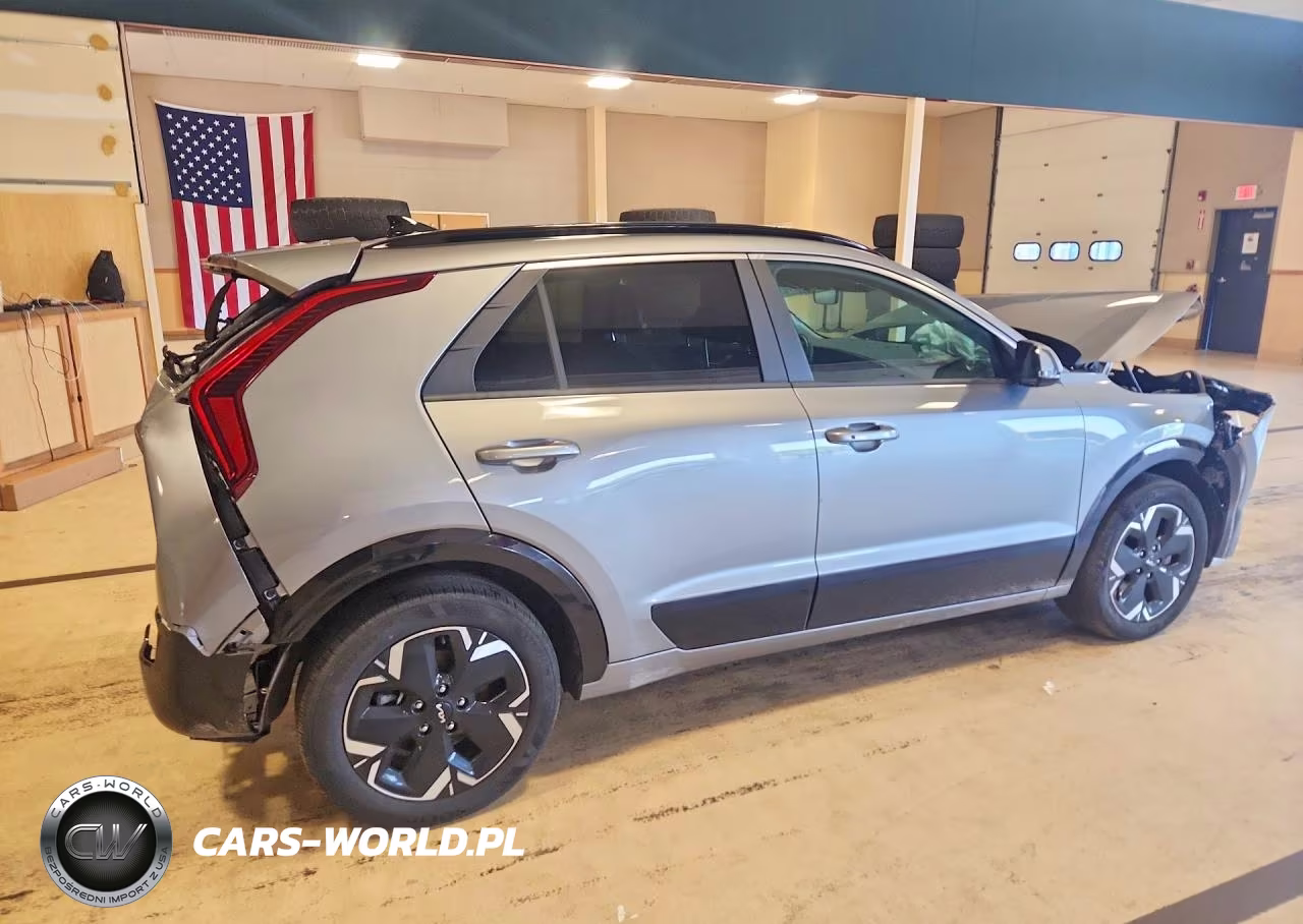 2024 Kia Niro Wind VIN:KNDCR3L16R5106171 - 3