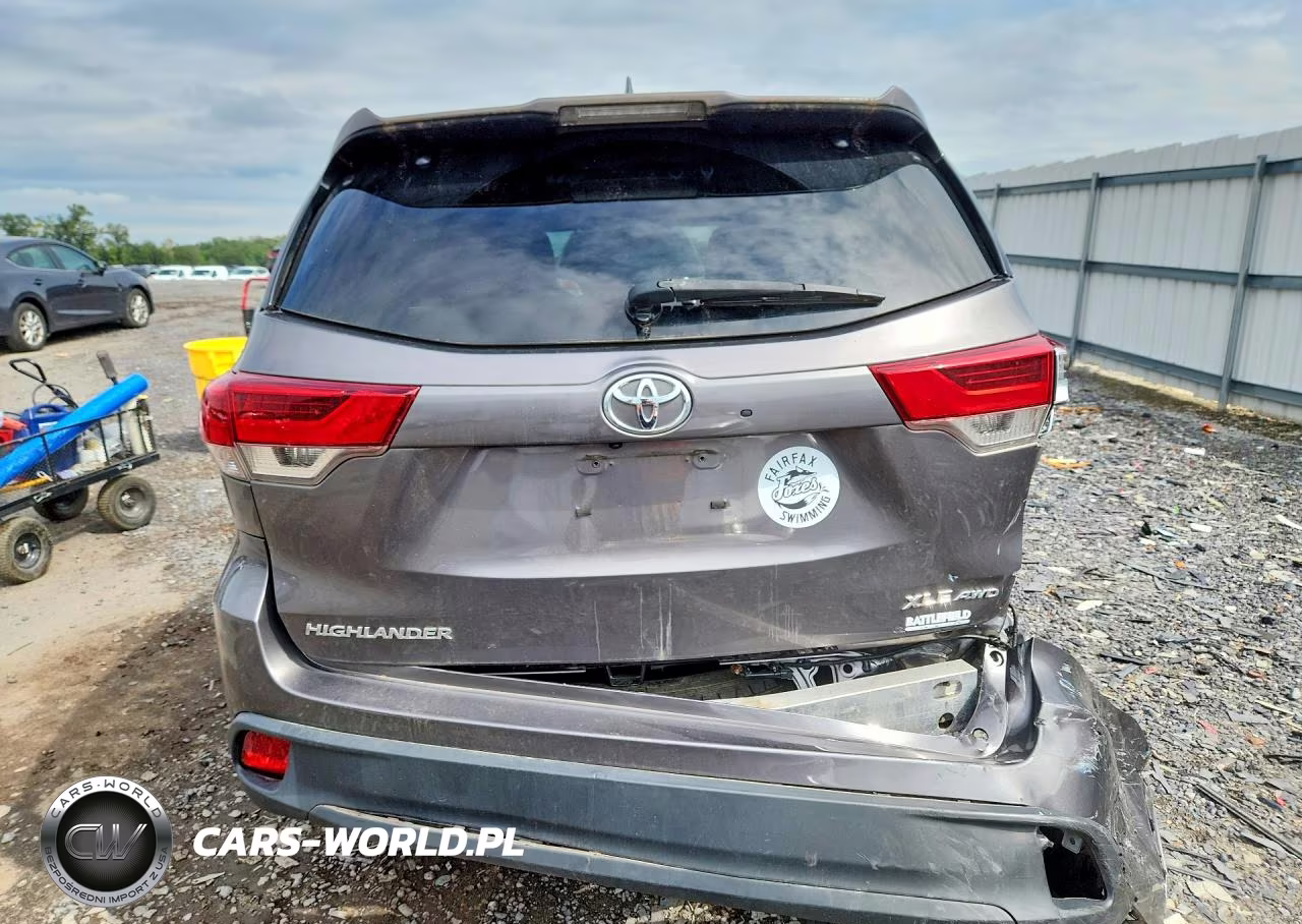 2018 Toyota Highlander Xle VIN:5TDJZRFH8JS817954 - 6