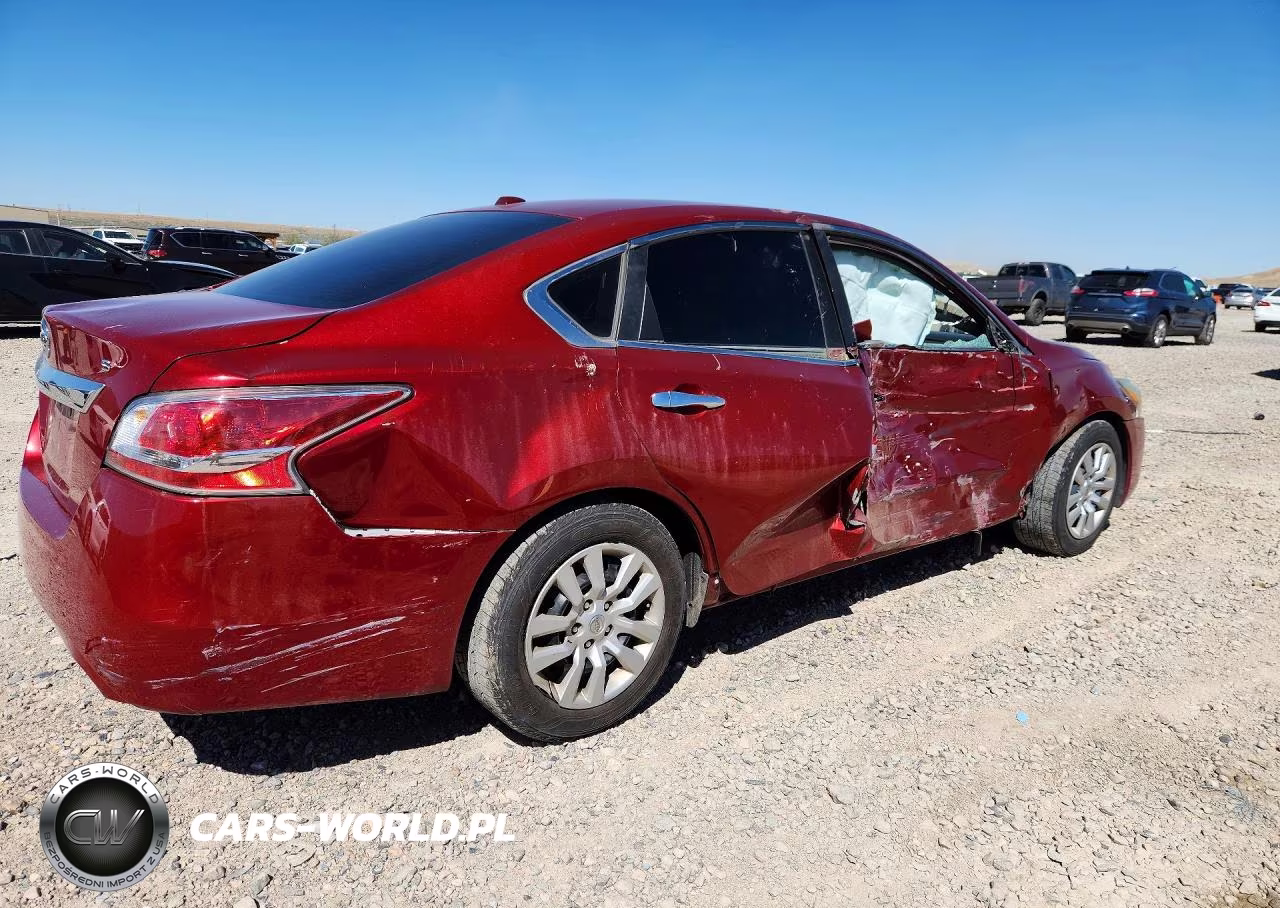 2015 Nissan Altima 2.5 S VIN:1N4AL3AP0FN319697 - 3