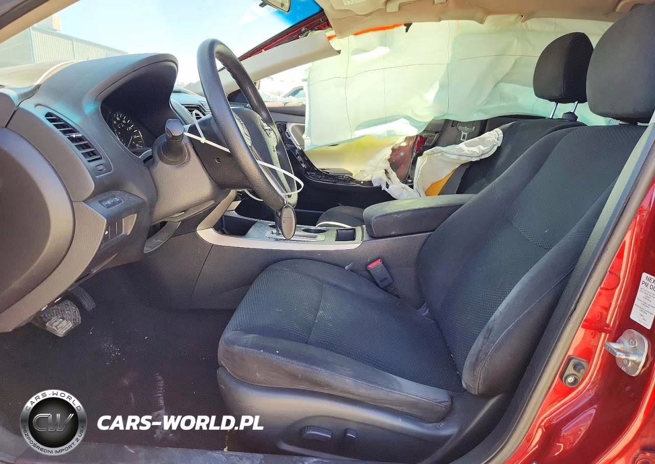 2015 Nissan Altima 2.5 S VIN:1N4AL3AP0FN319697 - 7