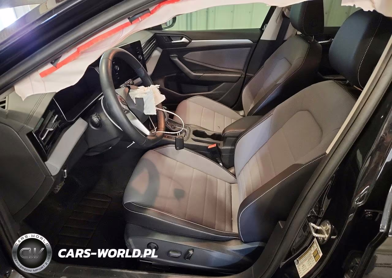 2026 Volkswagen Jetta Se VIN:3VW7W7BU8TM054666 - 7