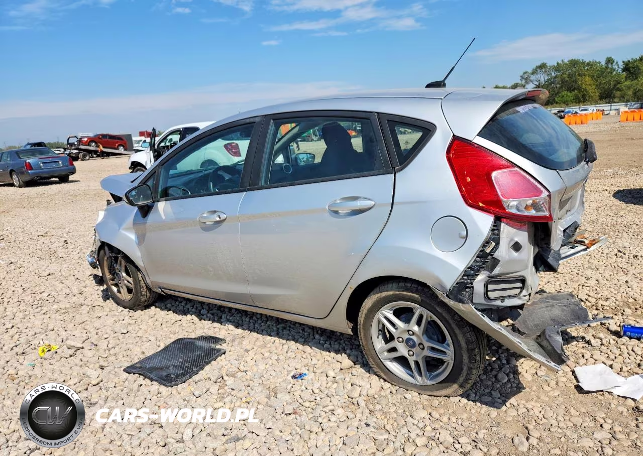 2018 Ford Fiesta Se VIN:3FADP4EJ8JM122857 - 2