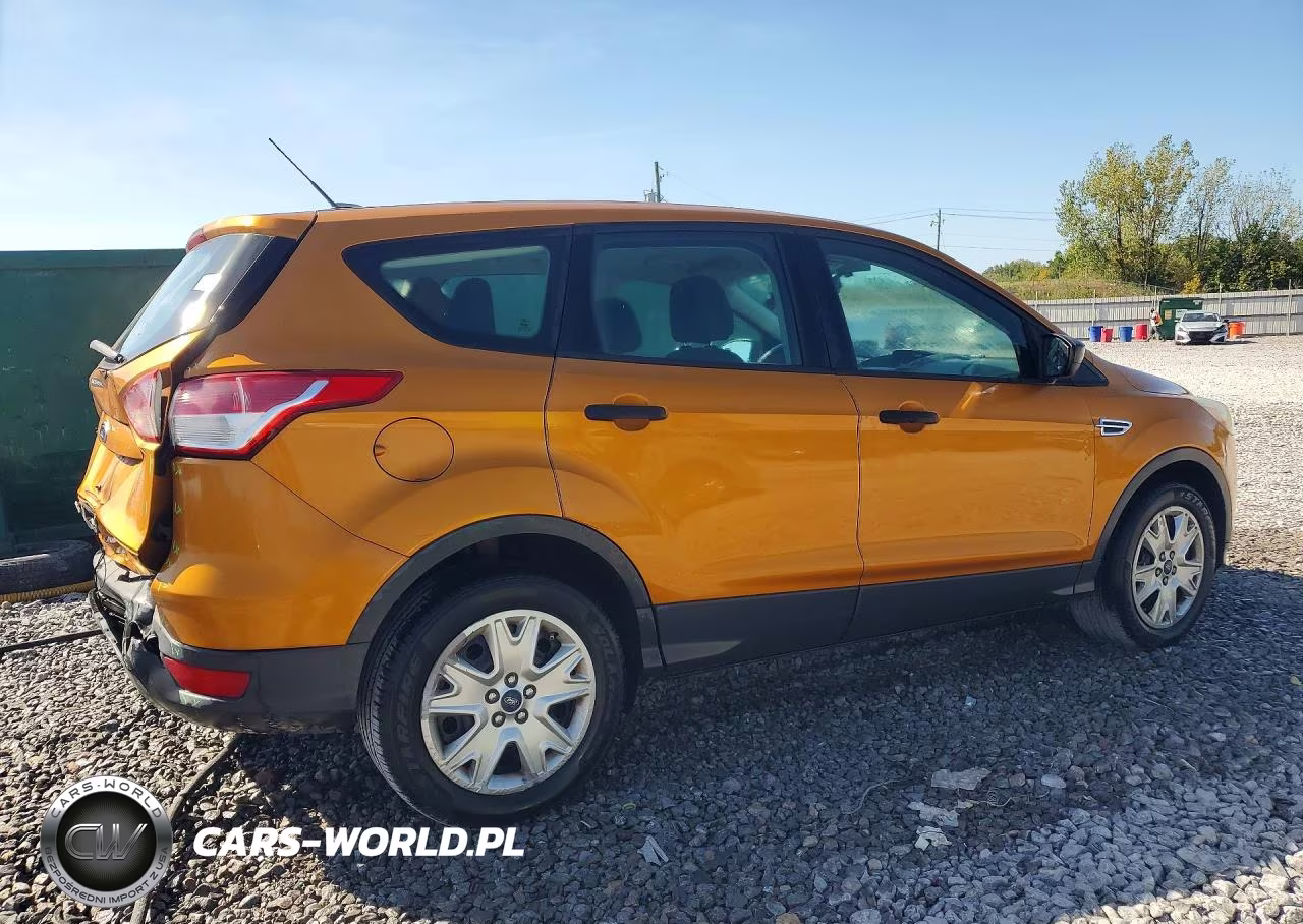 2016 Ford Escape S VIN:1FMCU0F76GUB03198 - 3