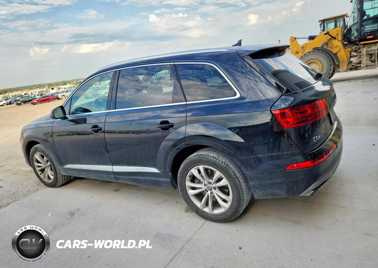 2018 Audi Q7 Premium VIN:WA1AAAF74JD006321 - 2