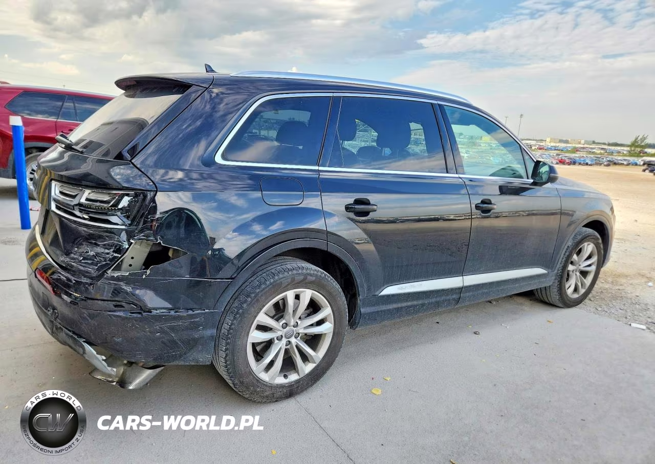 2018 Audi Q7 Premium VIN:WA1AAAF74JD006321 - 3