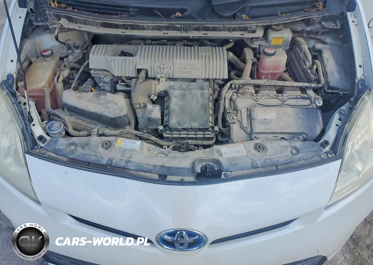 2015 Toyota Prius Two VIN:JTDKN3DU8F1988219 - 11