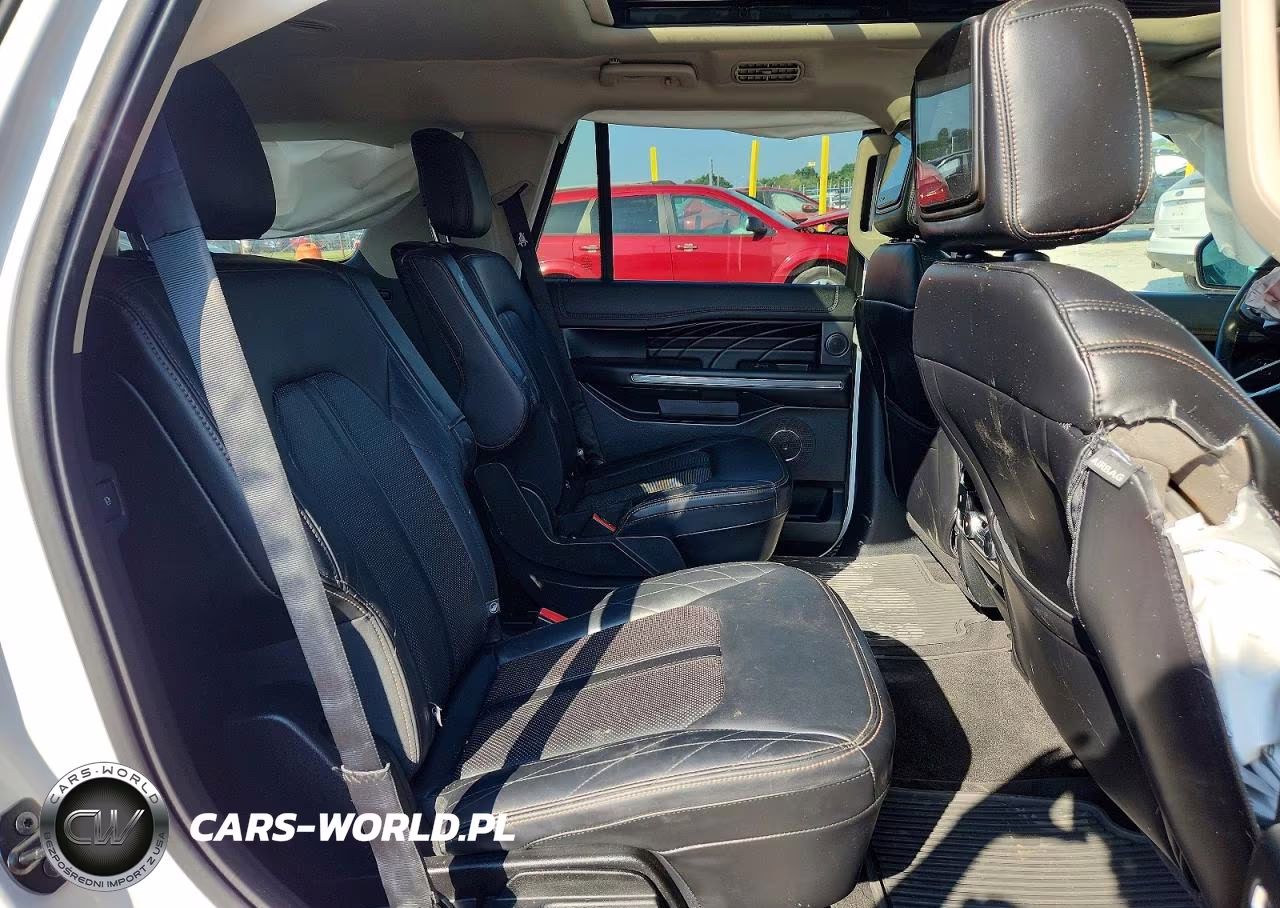 2019 Ford Expedition Platinum VIN:1FMJU1MT5KEA57167 - 10