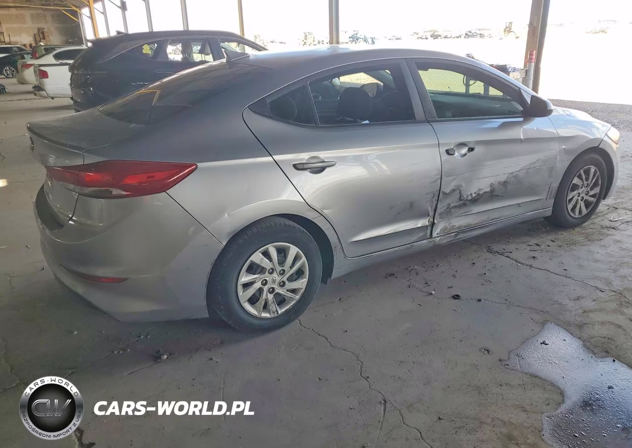 2017 Hyundai Elantra Se VIN:5NPD74LF0HH148913 - 3