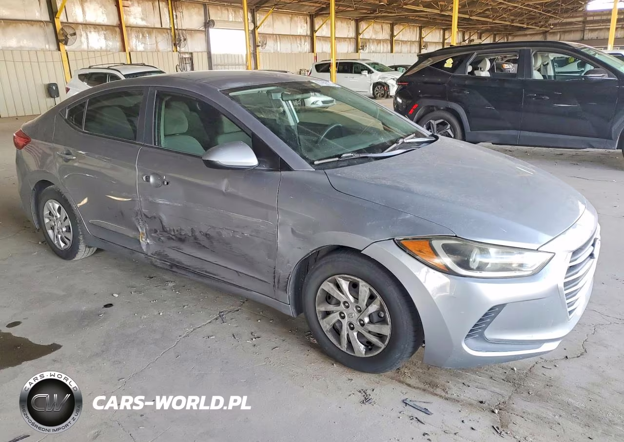2017 Hyundai Elantra Se VIN:5NPD74LF0HH148913 - 4