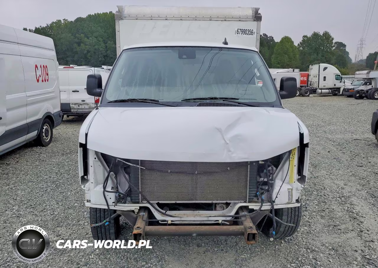 2021 GMC Savana Cutaway G3500 Box Truck VIN:1GD07RFP4M1226445 - 5