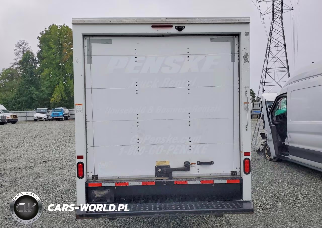 2021 GMC Savana Cutaway G3500 Box Truck VIN:1GD07RFP4M1226445 - 6