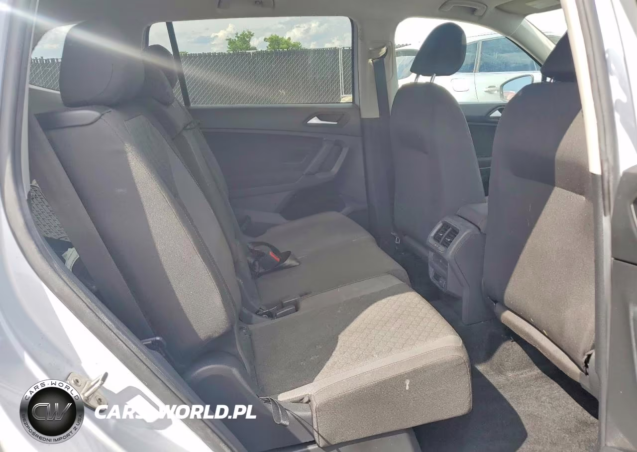 2019 Volkswagen Tiguan S VIN:3VV1B7AX3KM073965 - 11