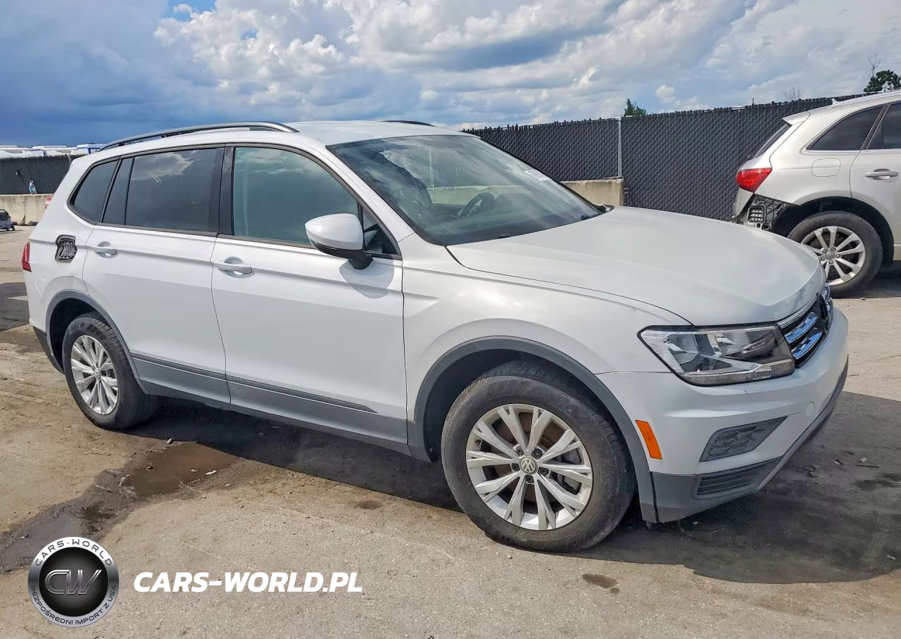 2019 Volkswagen Tiguan S VIN:3VV1B7AX3KM073965 - 4