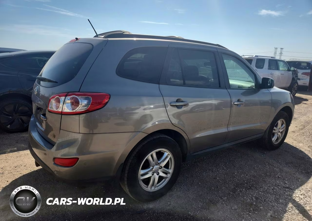 2012 Hyundai Santa Fe Gls VIN:5XYZG4AG8CG147655 - 3