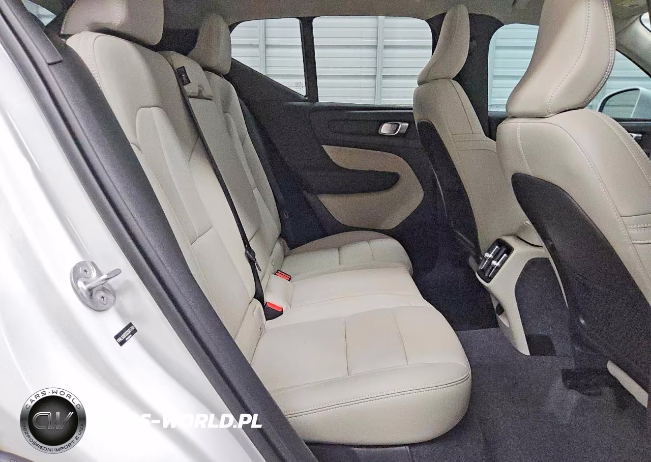2025 Volvo Xc40 Plus VIN:YV4L12UE3S2531788 - 10
